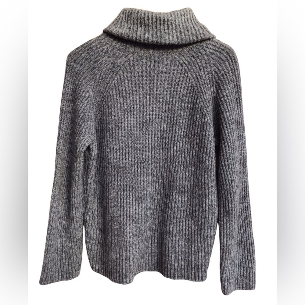 Point Sur J Crew Cozy Gray Mohair Ribbed Turtleneck Sweater - Picture 3 of 4